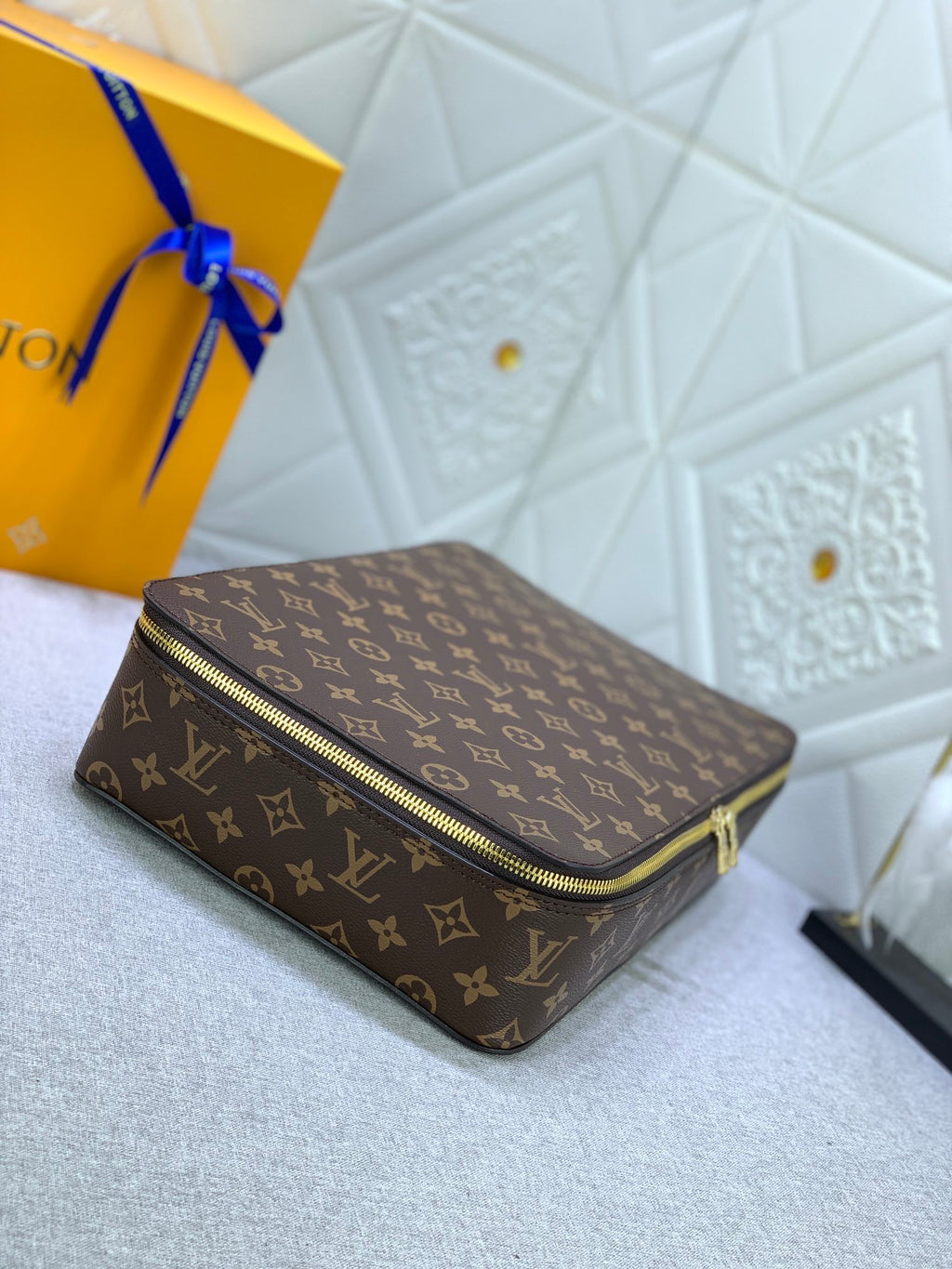 1XE272B Popular  leather bag 