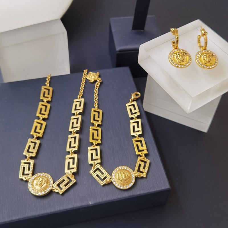 3V466X  Popular Bracelets