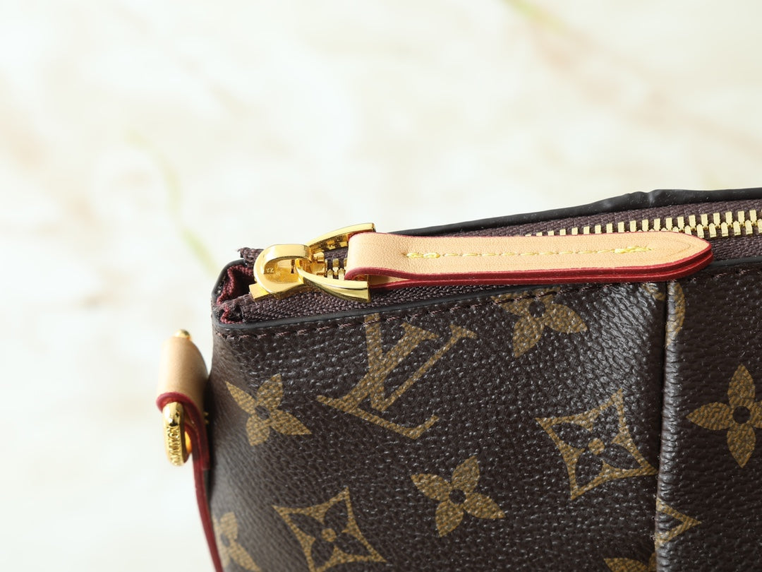 15RE53B  Popular   leather bag
