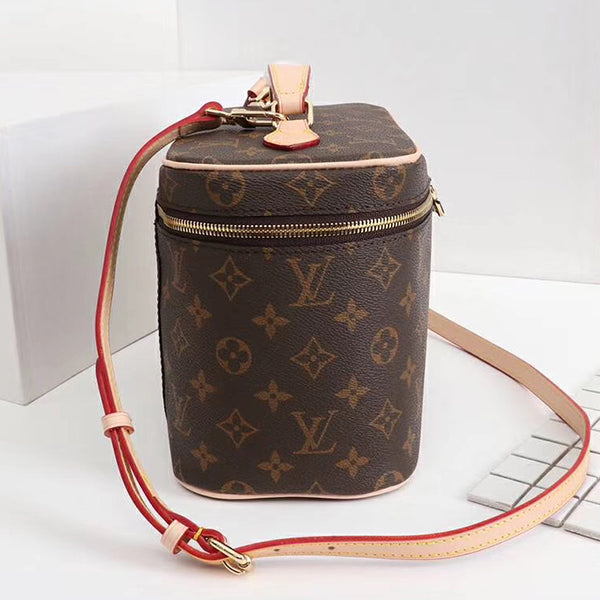 1E104B Popular leather bag 