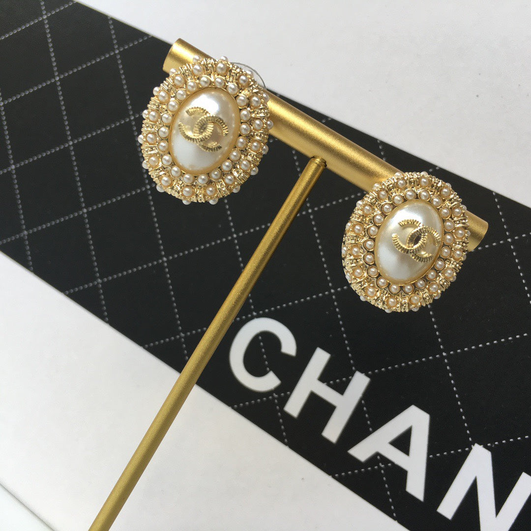 136NC20E Popular  Earrings