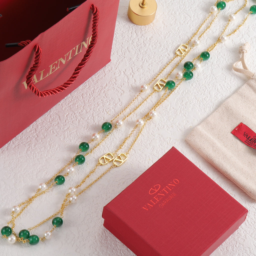 X1N46VL15X Popular  Necklaces, Bracelets