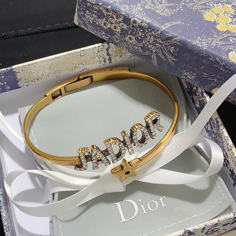 3D505K  Popular Bracelets