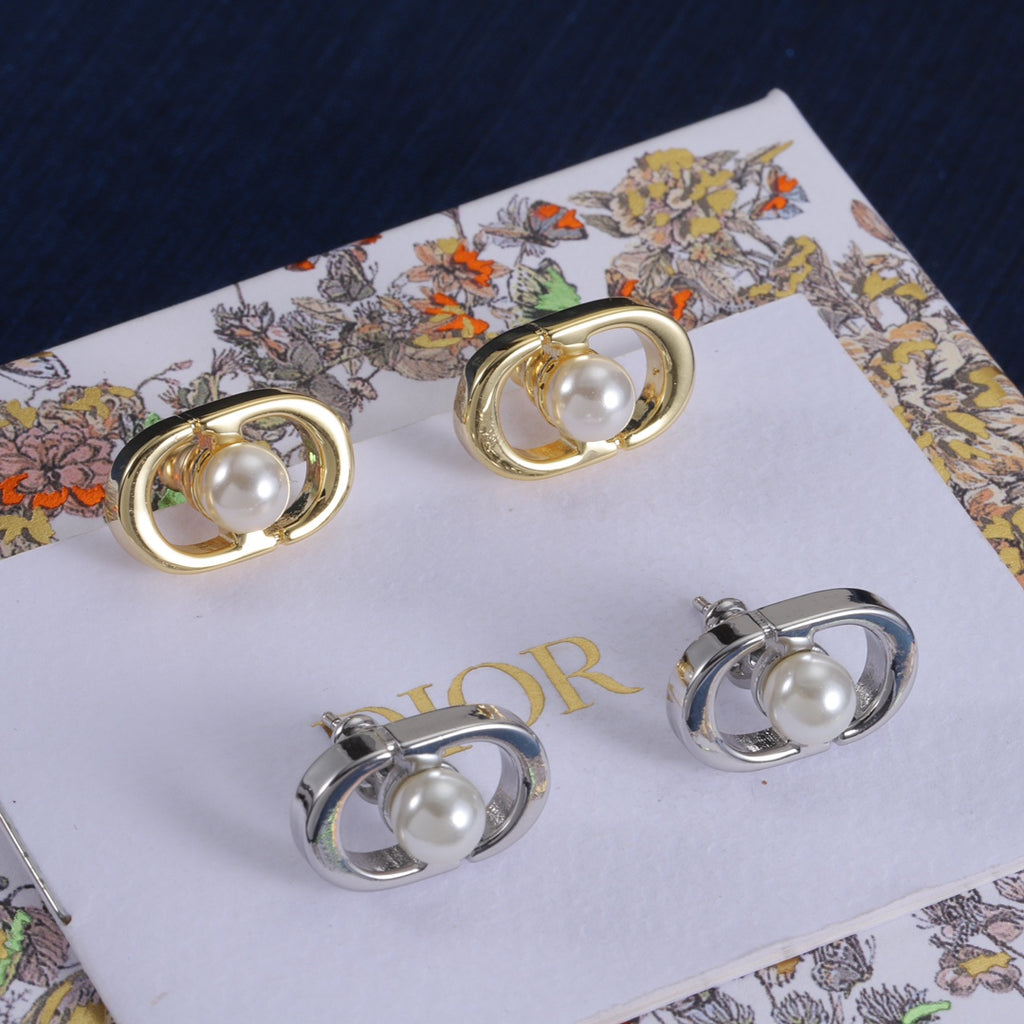 14D256E Popular  Earrings