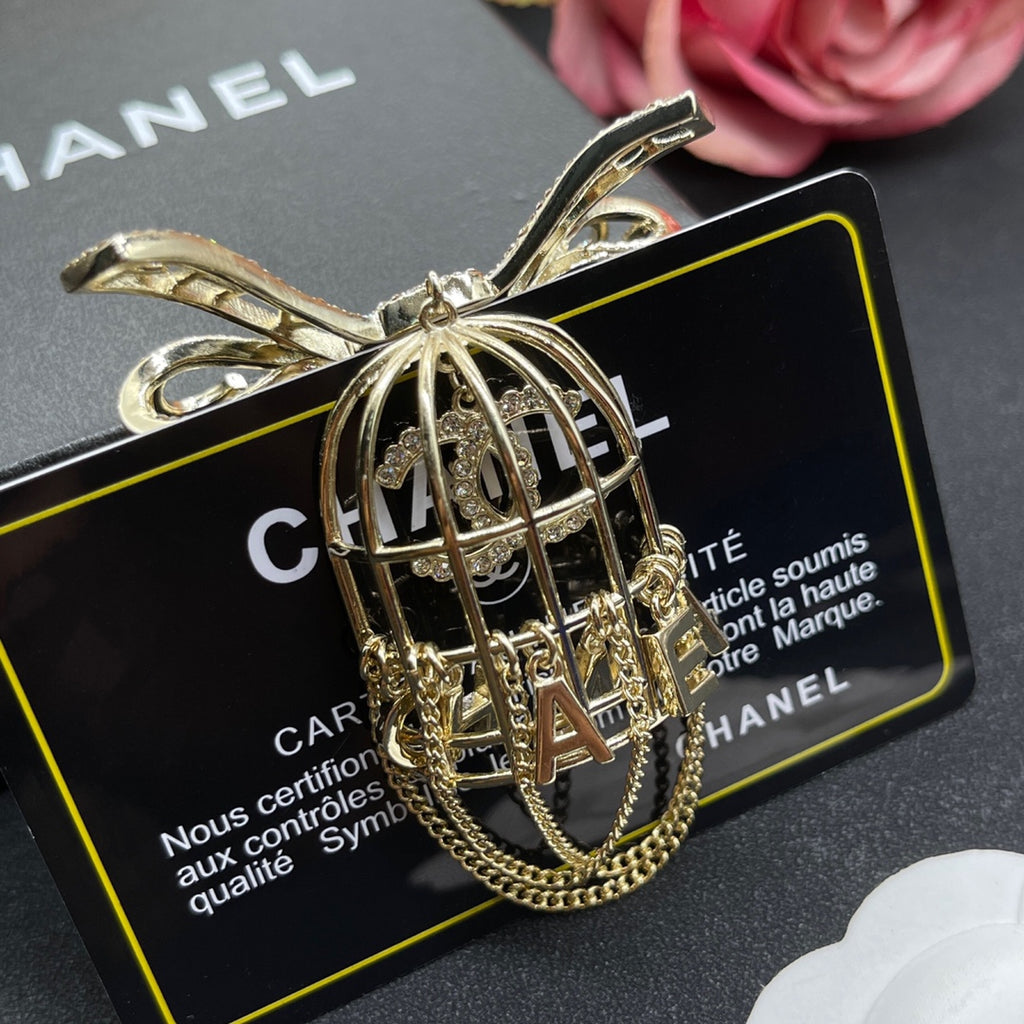 14C845X   Popular Brooch