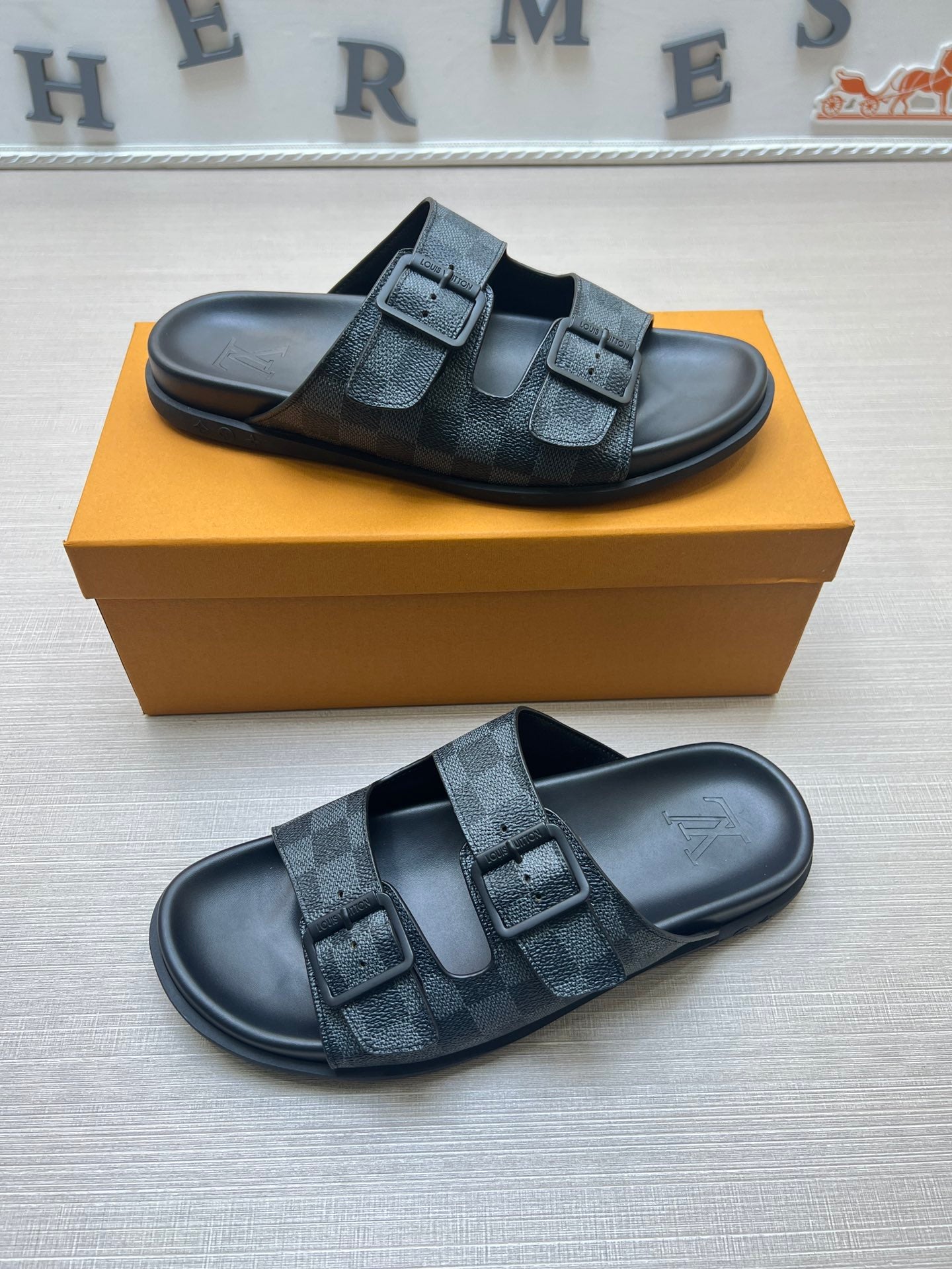 54E59Z Popular slippers