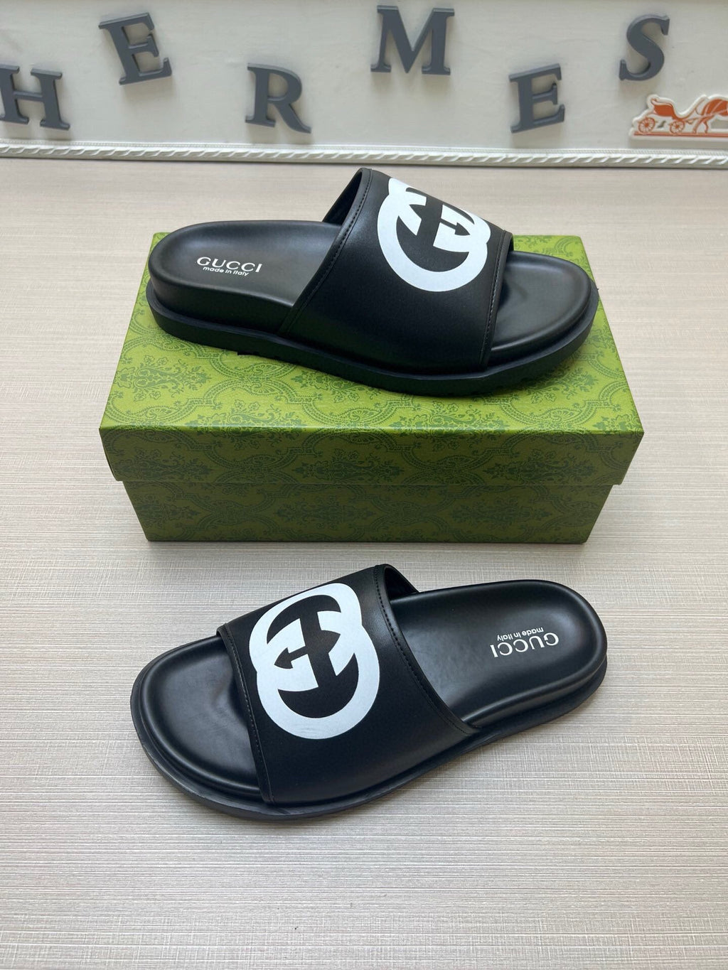 5WB241Z Popular Slippers