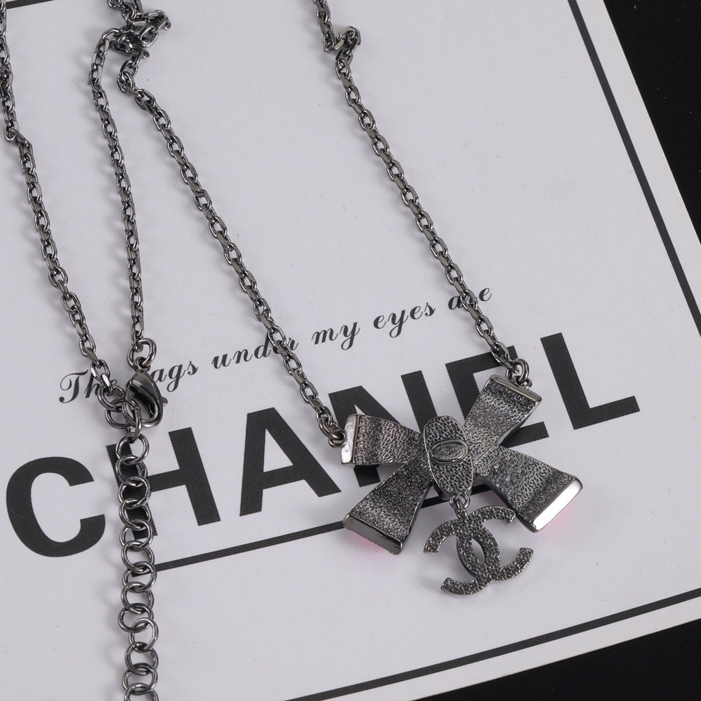 15QC60X Popular Necklace