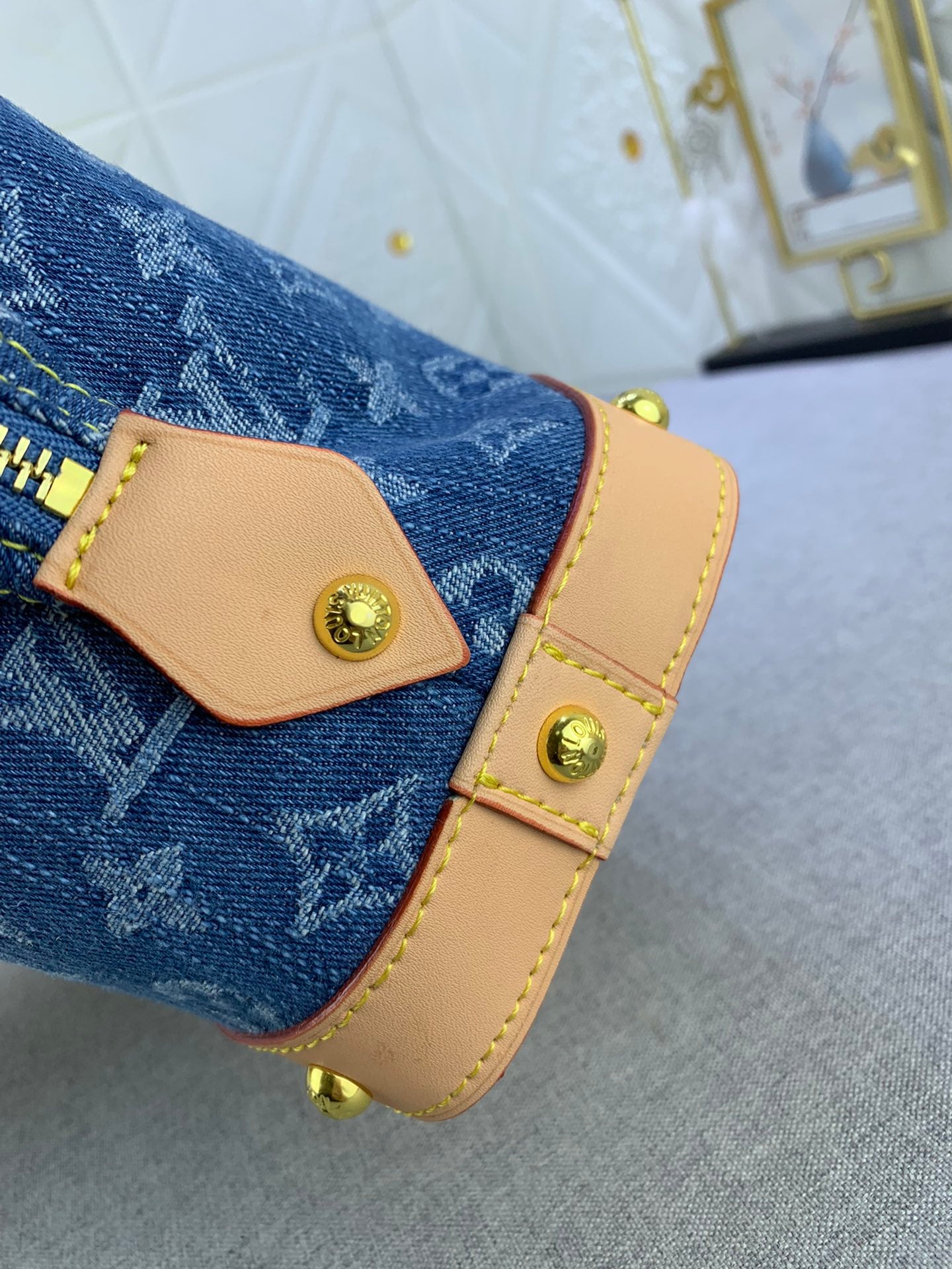 1XE61B Popular    leather bag