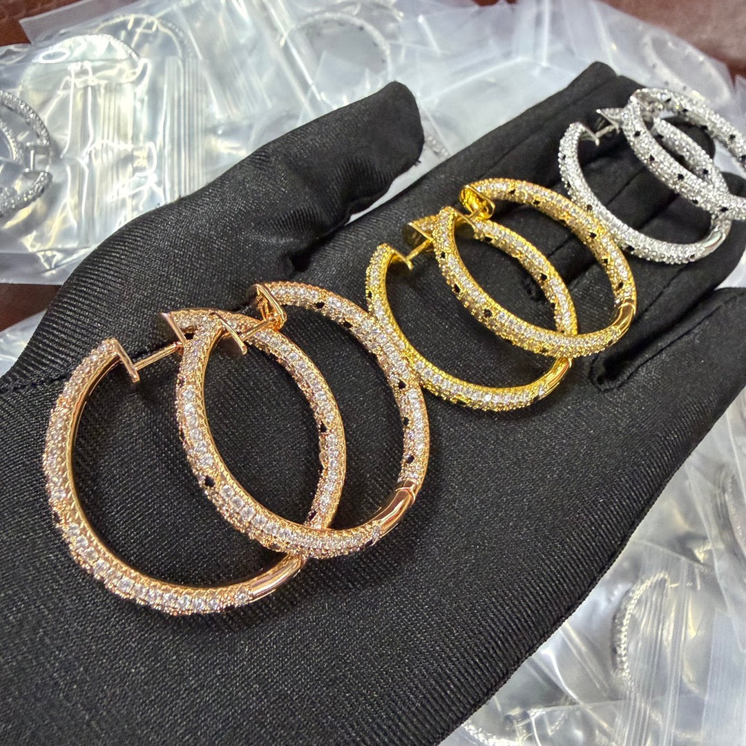 546NK10E Popular   Earrings