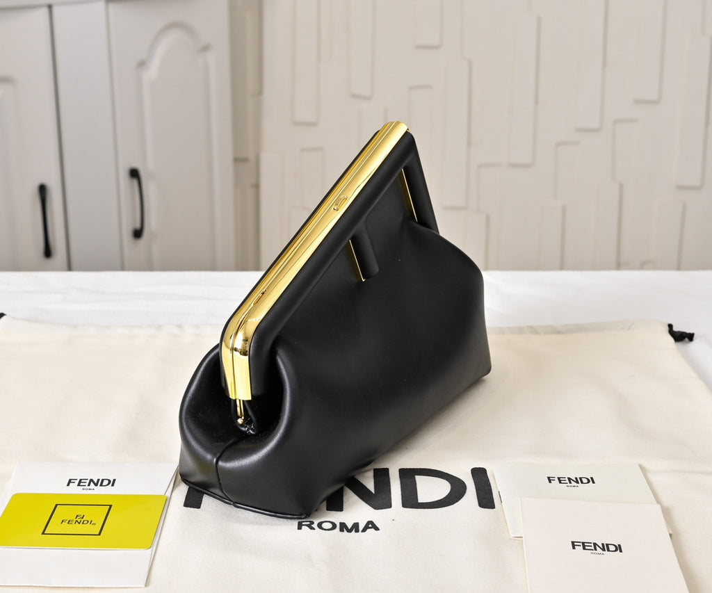B1N46F8 Popular leather bag