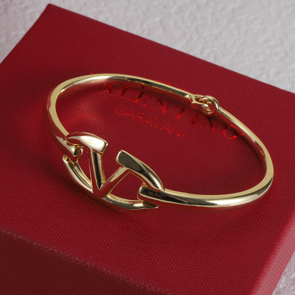 14VL354K  Popular Bracelets