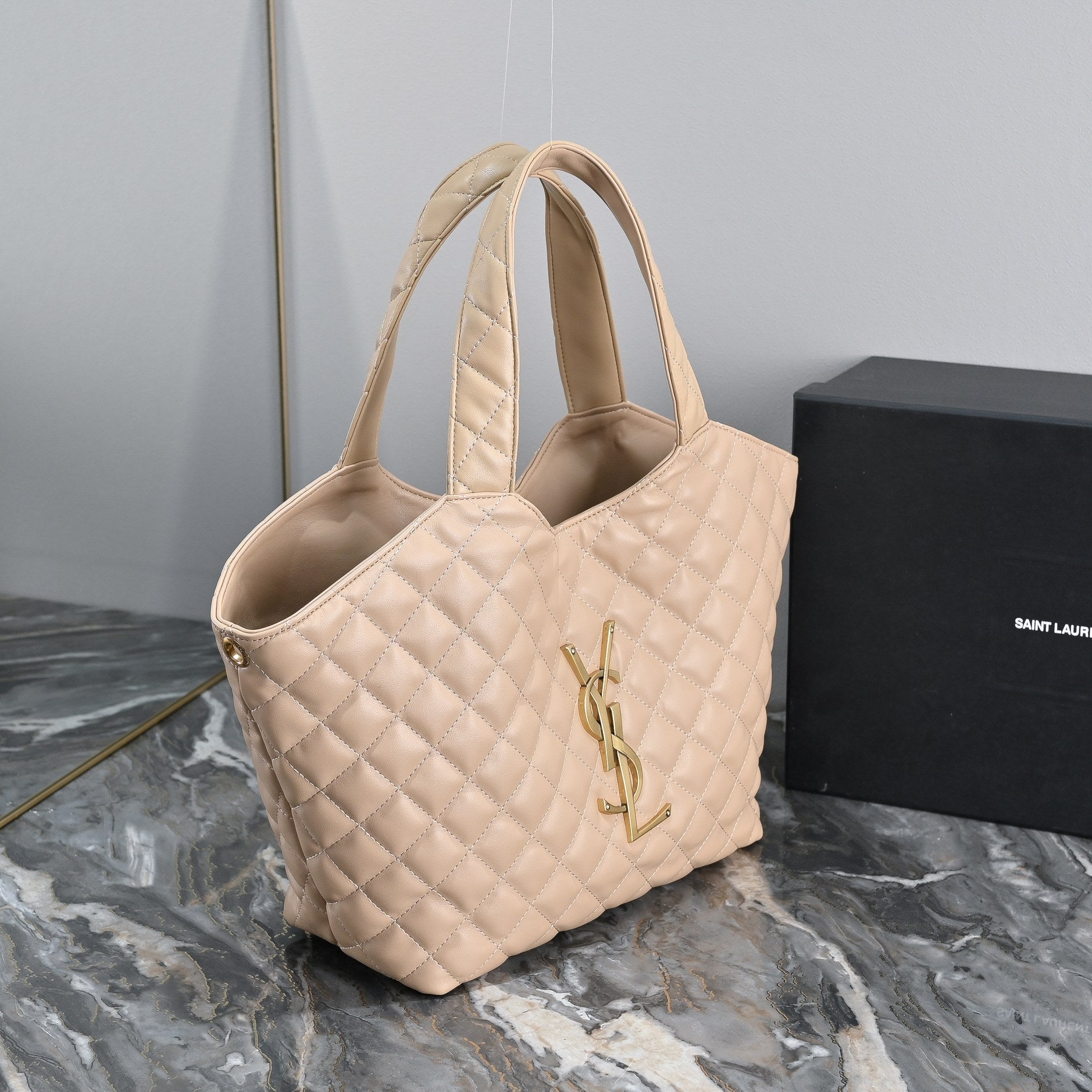 B1X66SL6 Popular high-quality leather bag