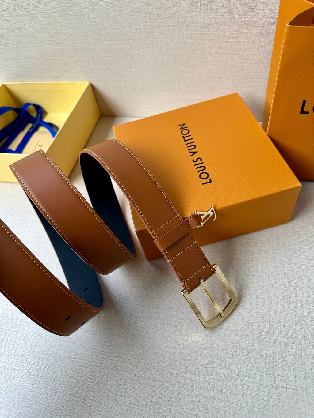 1WE160P Popular High quality belt With full package
