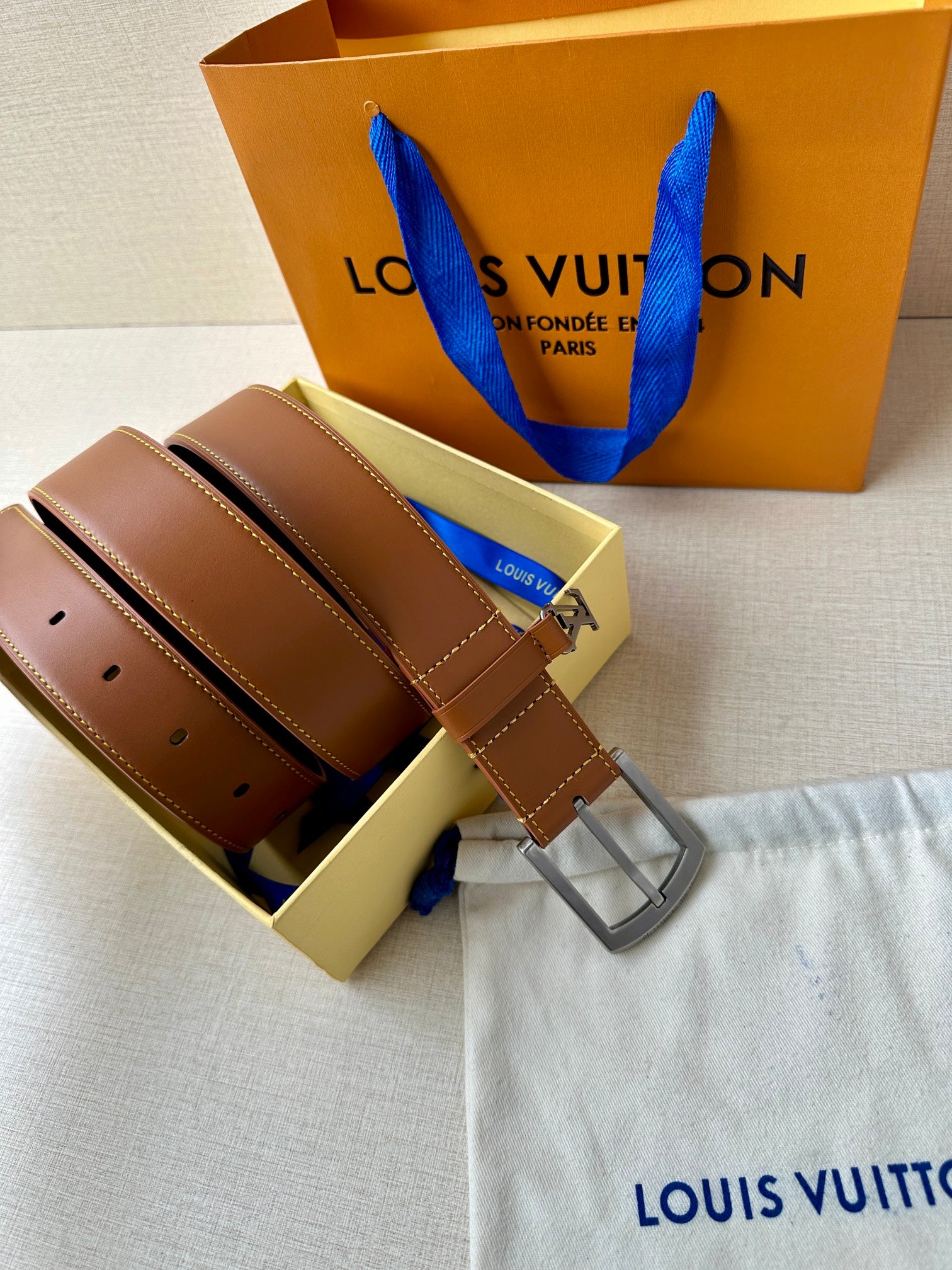 1WE160P Popular High quality belt With full package