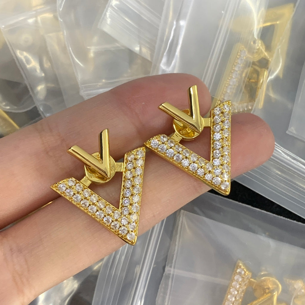84VL13E Popular  Earrings