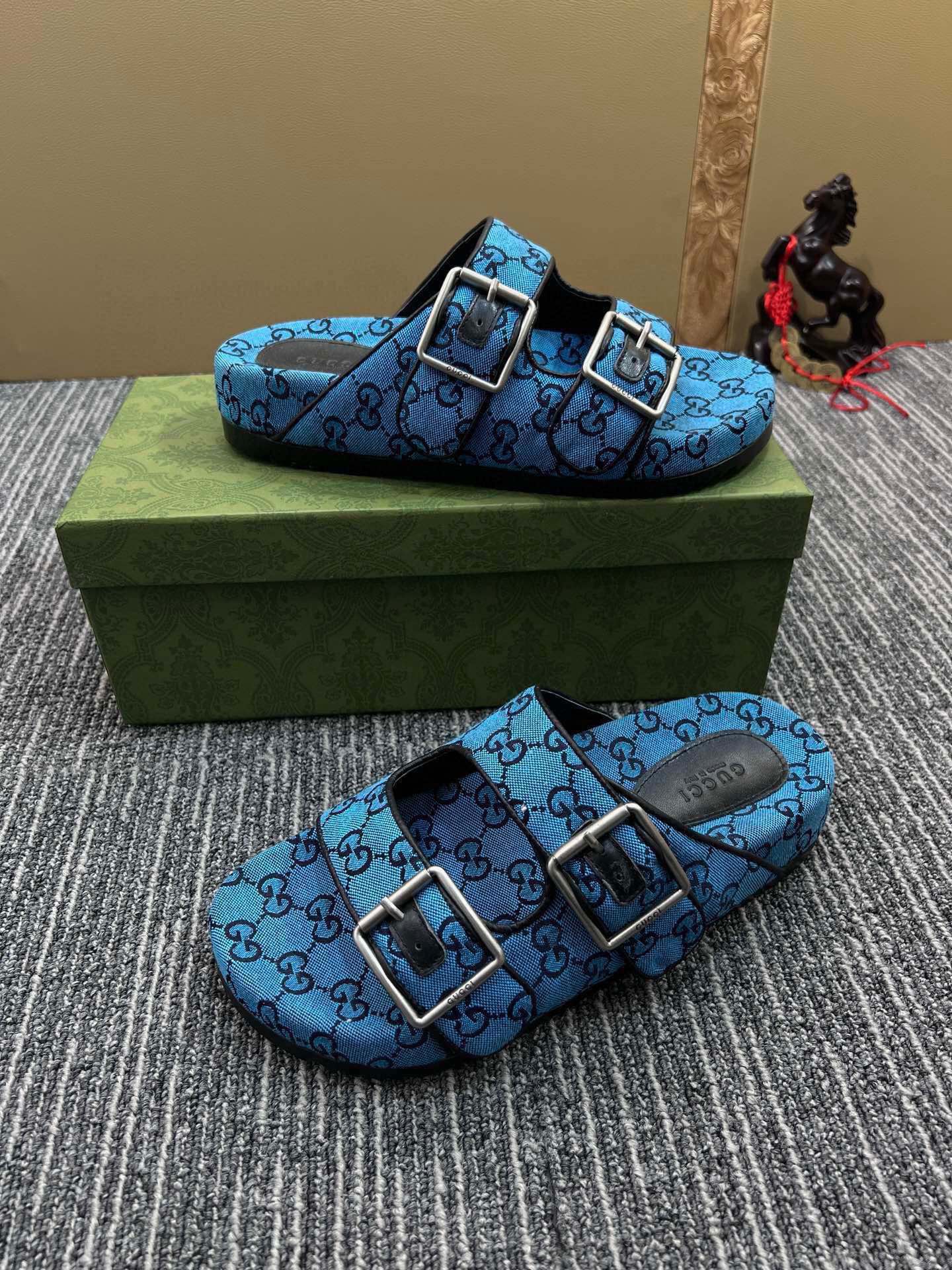 54B123Z Popular slippers