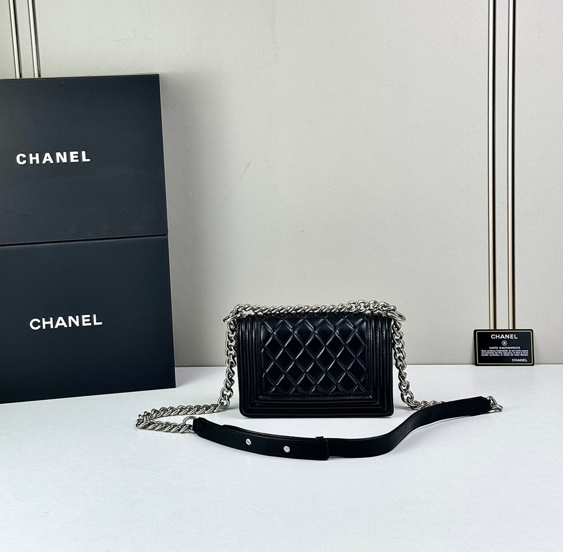 136PC16B Popular leather bag