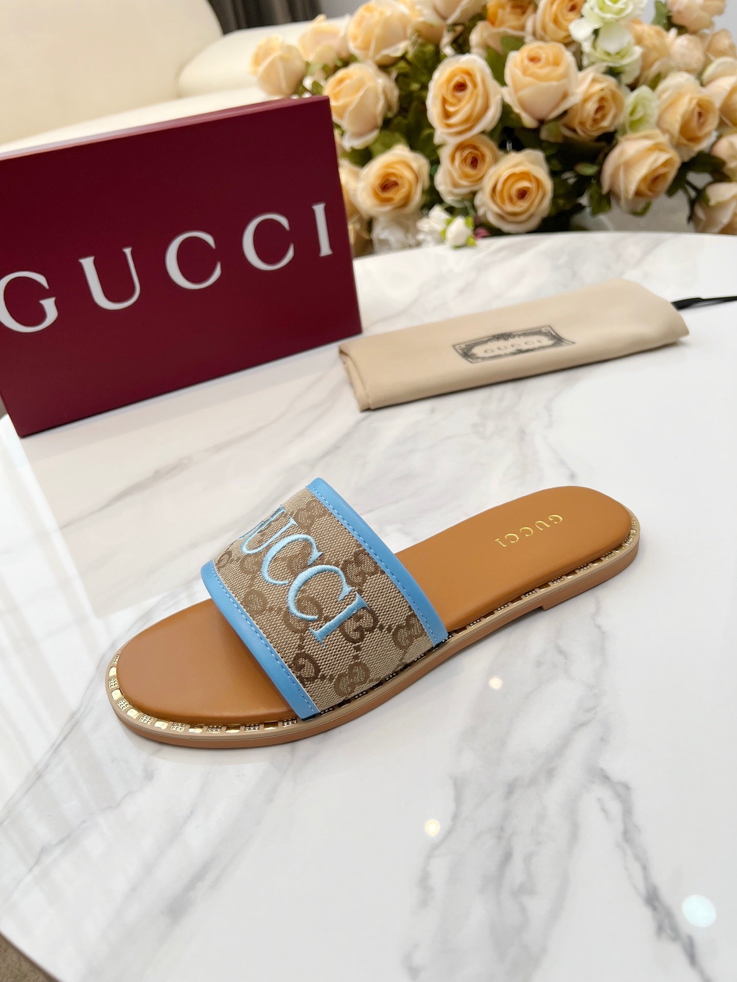 255QB29Z Popular Slippers