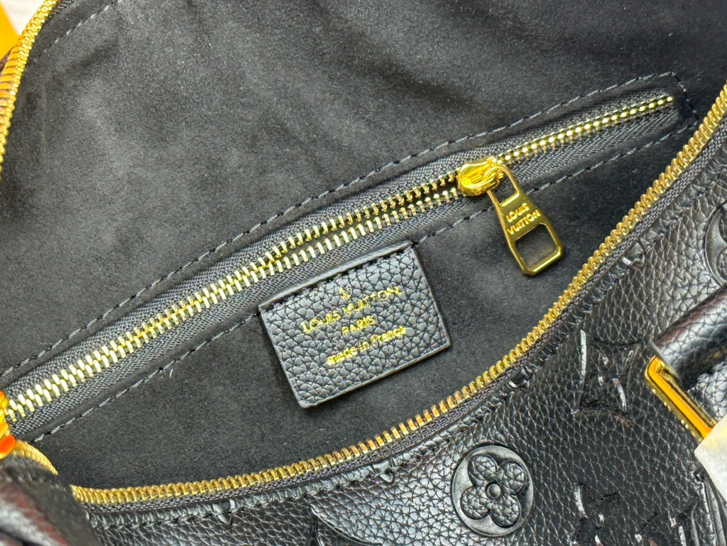 B1X56E29 Popular leather bag
