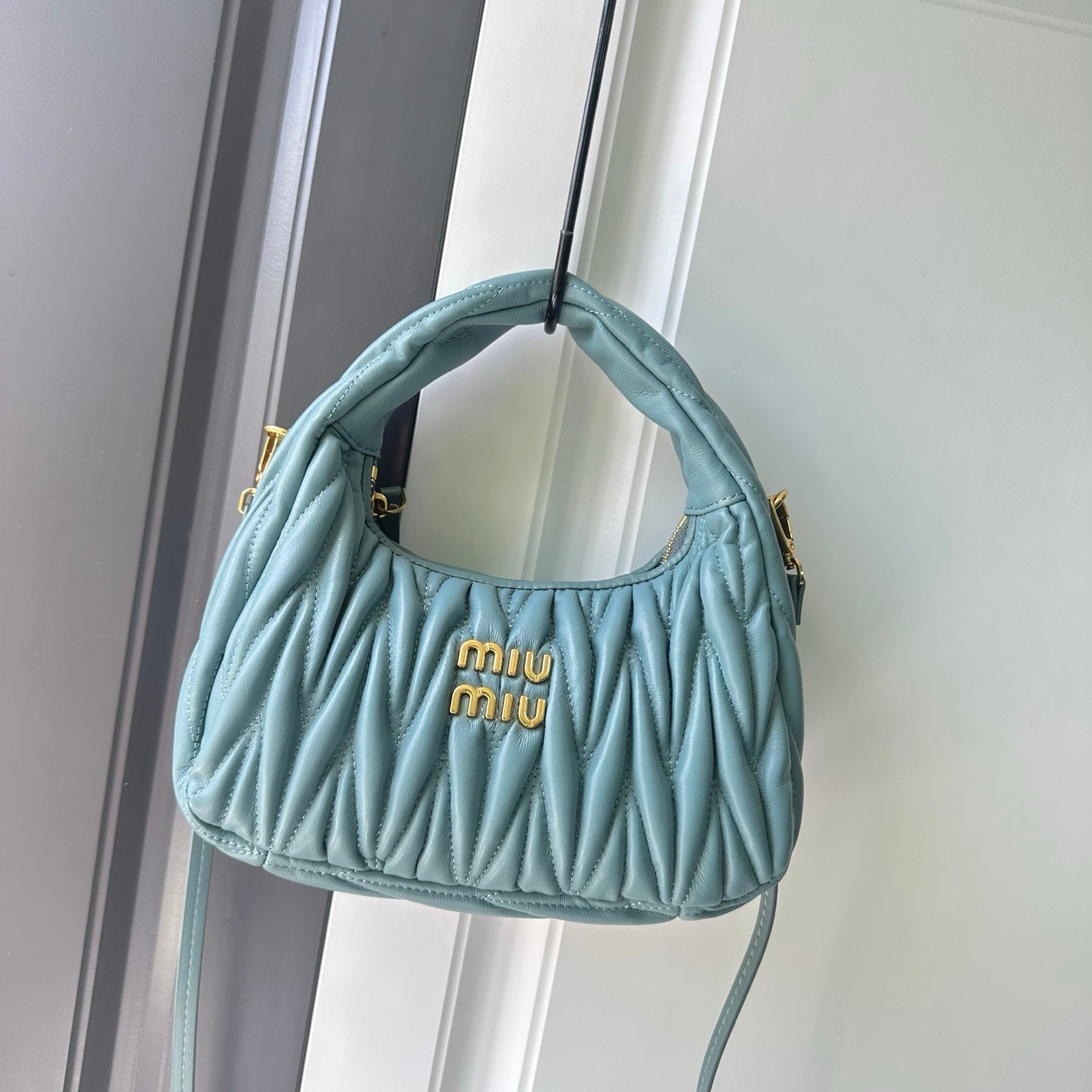 146PA116B Popular leather bag