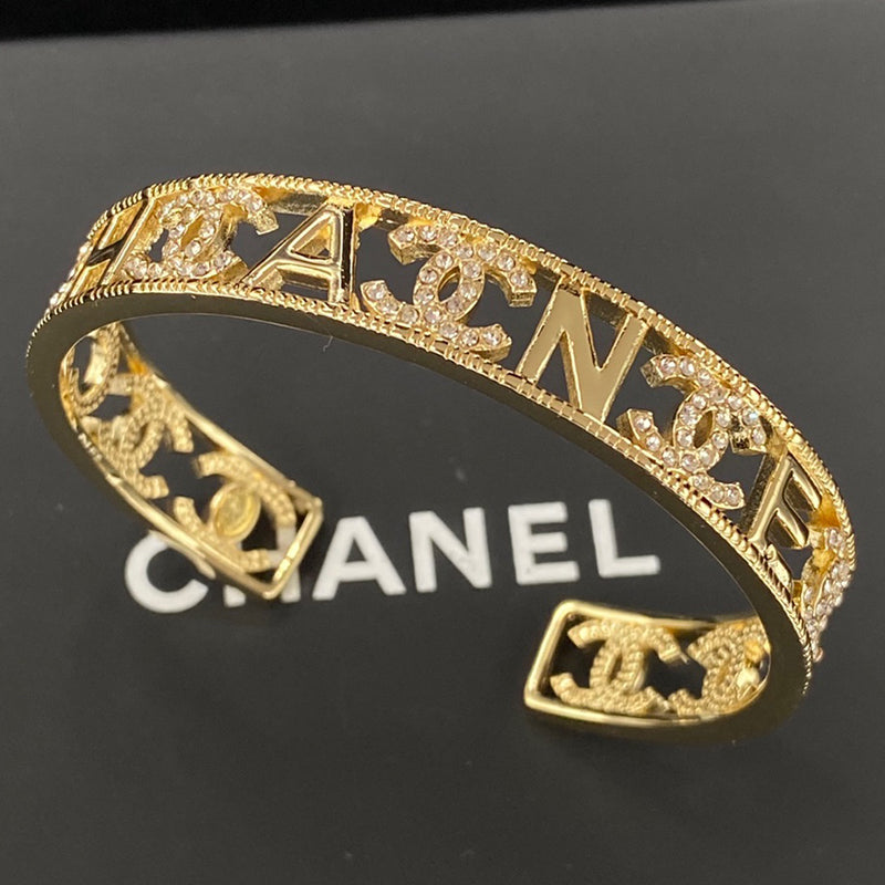 1C203K  Popular Bracelets