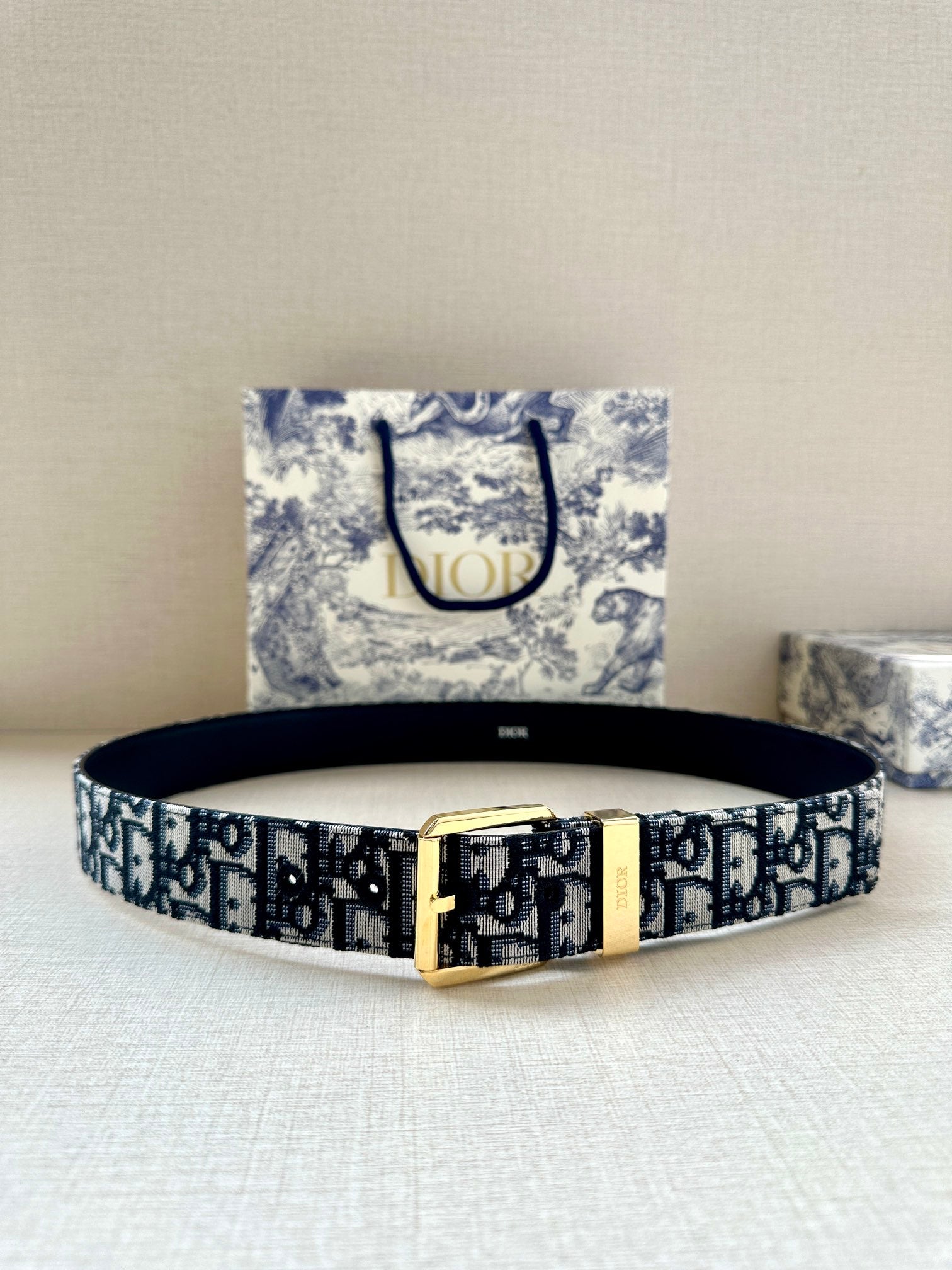 1115QD26P Popular High quality belt With full package