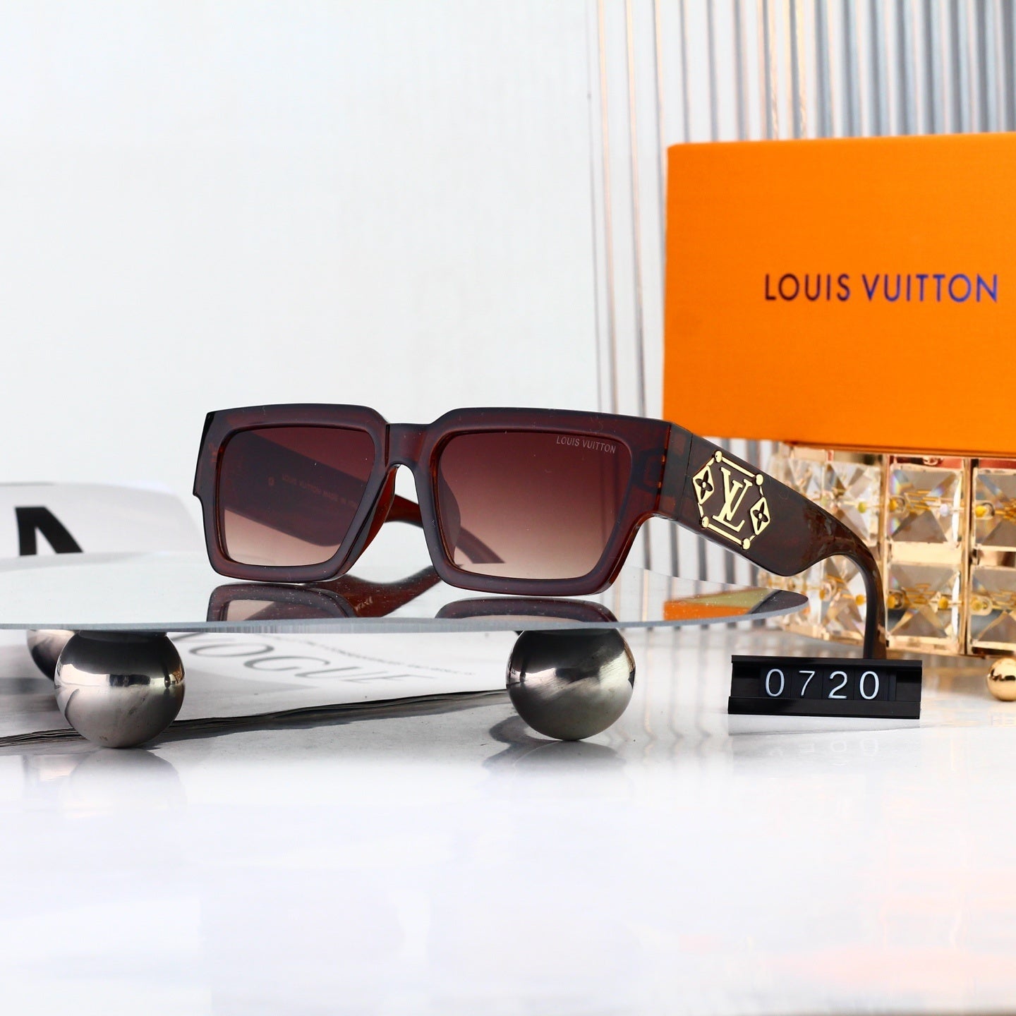 156PE9T Popular Sunglasses