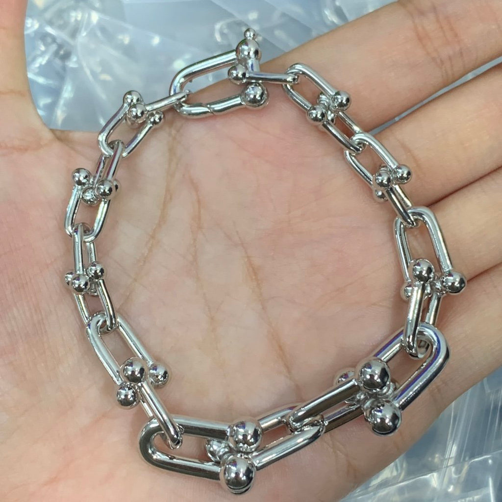 8XT30X  Popular     Earring Bracelets Necklaces