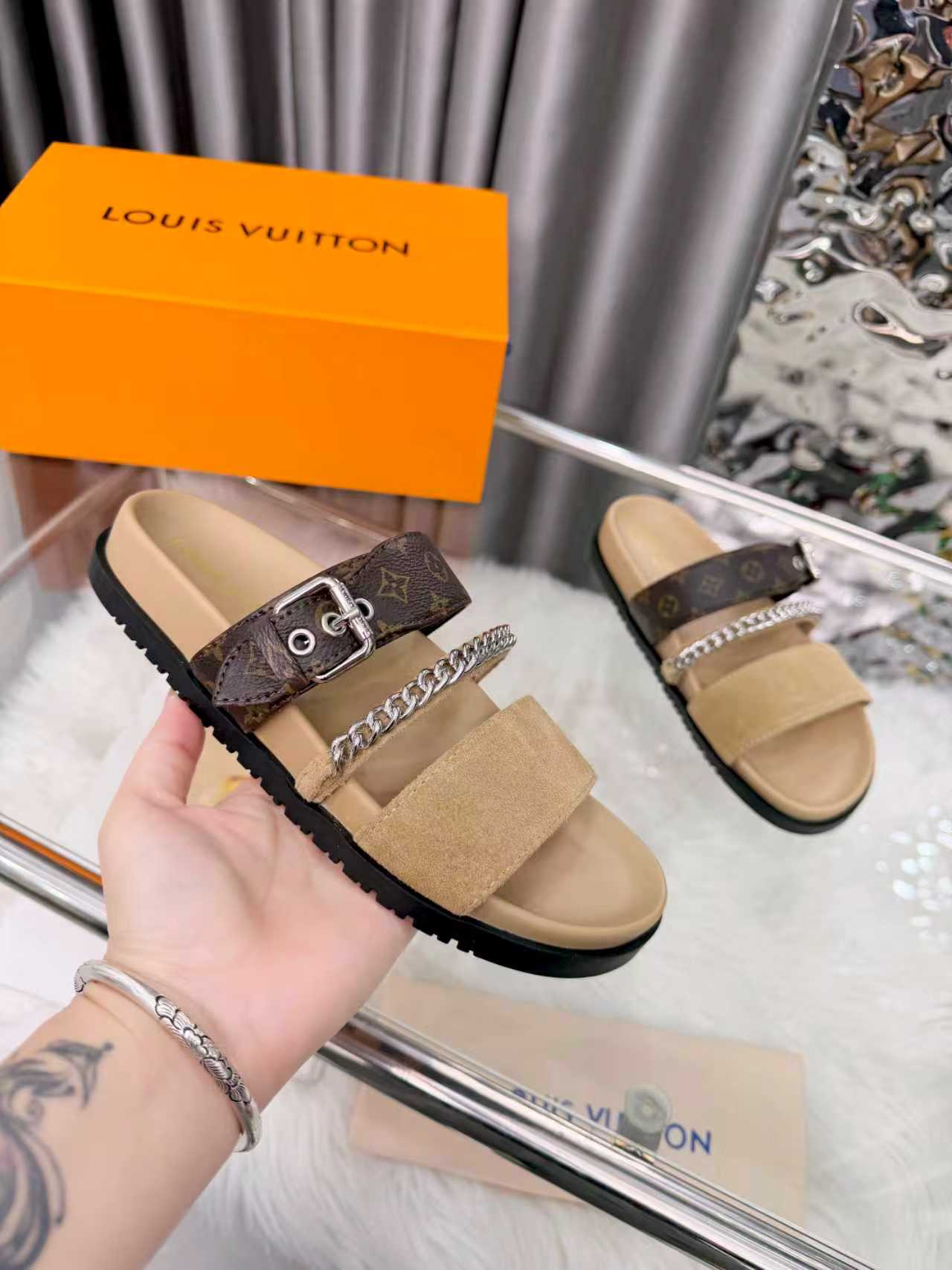 246NE14Z Popular high-quality Shoes