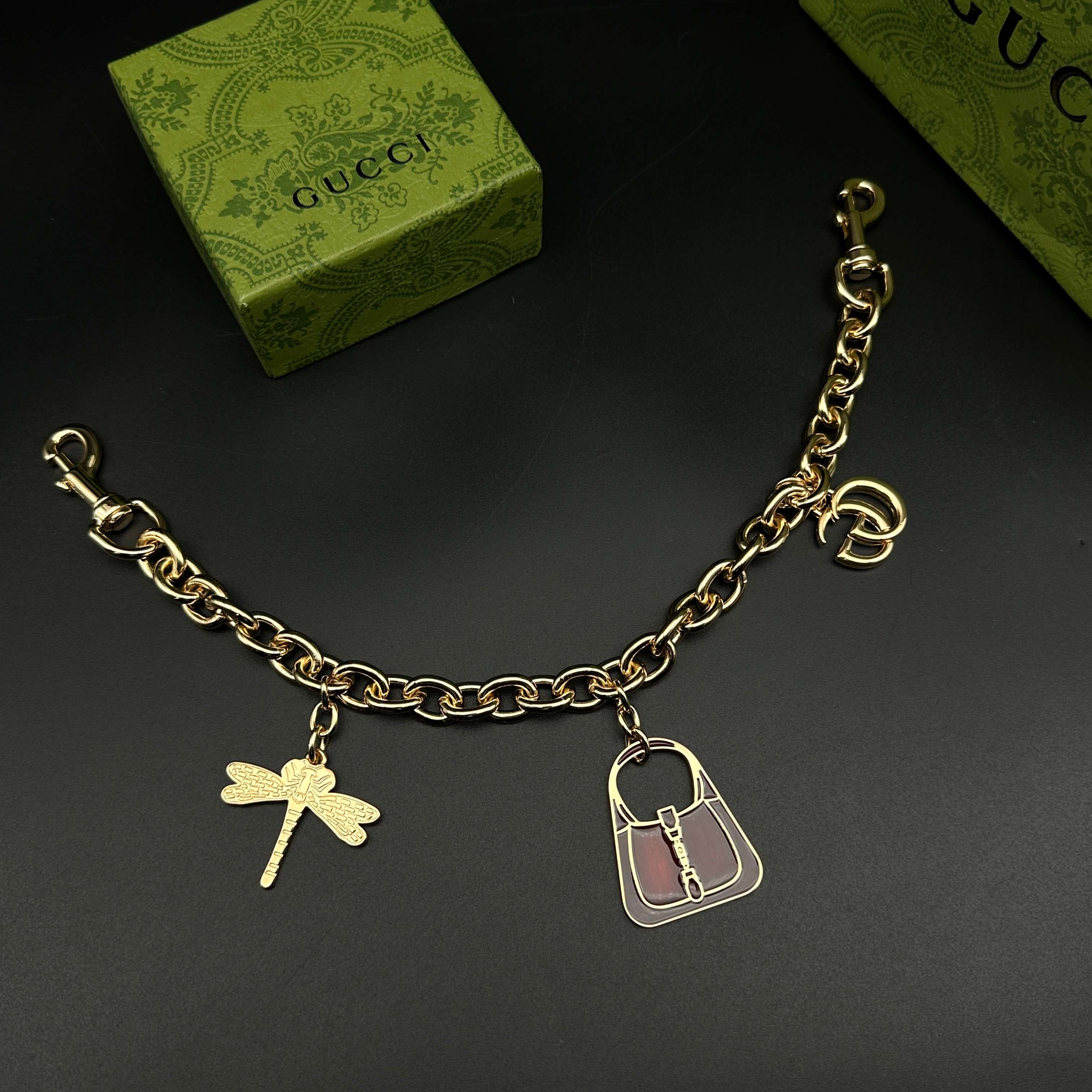 336BB5A  Popular bag 's charms accessories