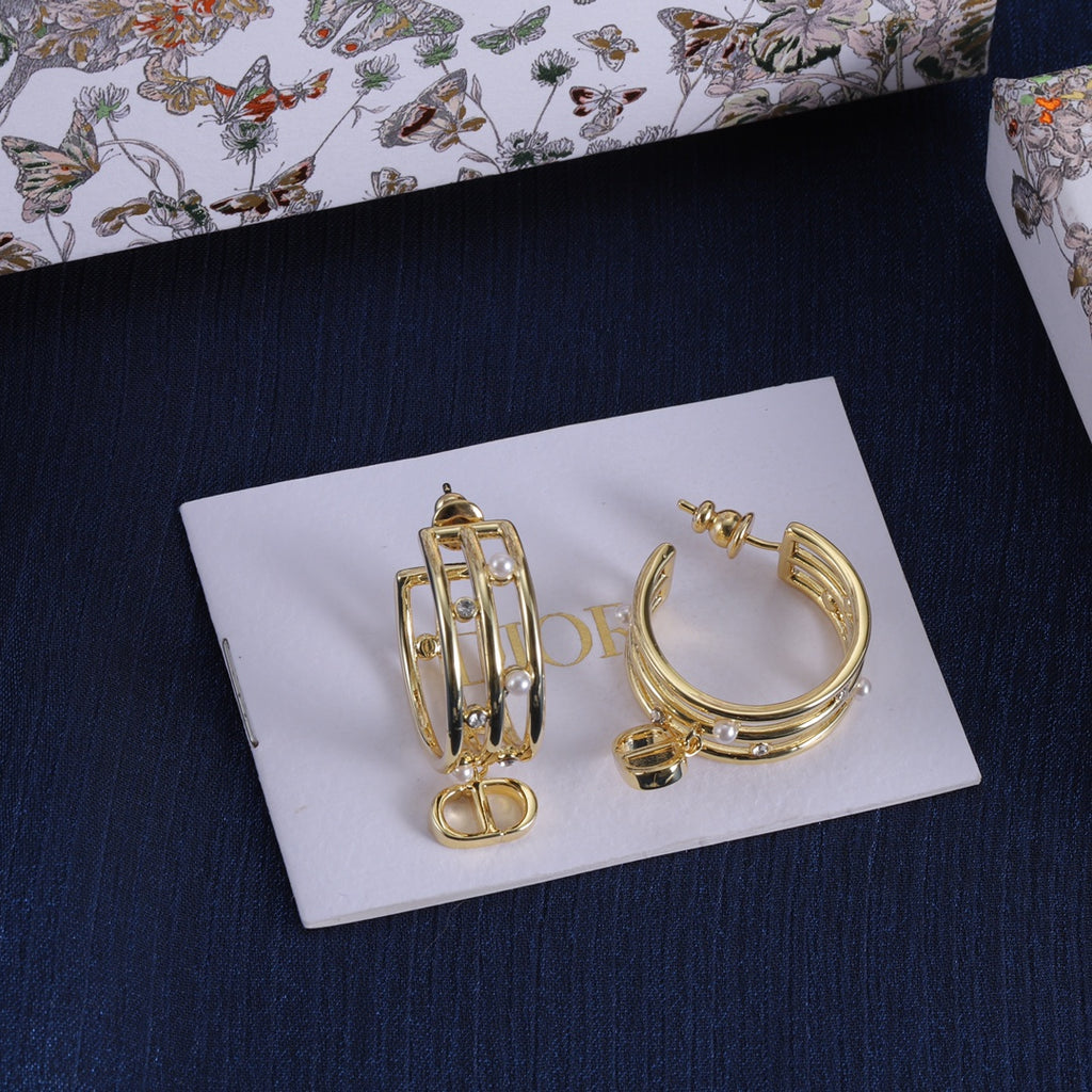 14D497E Popular  Earrings