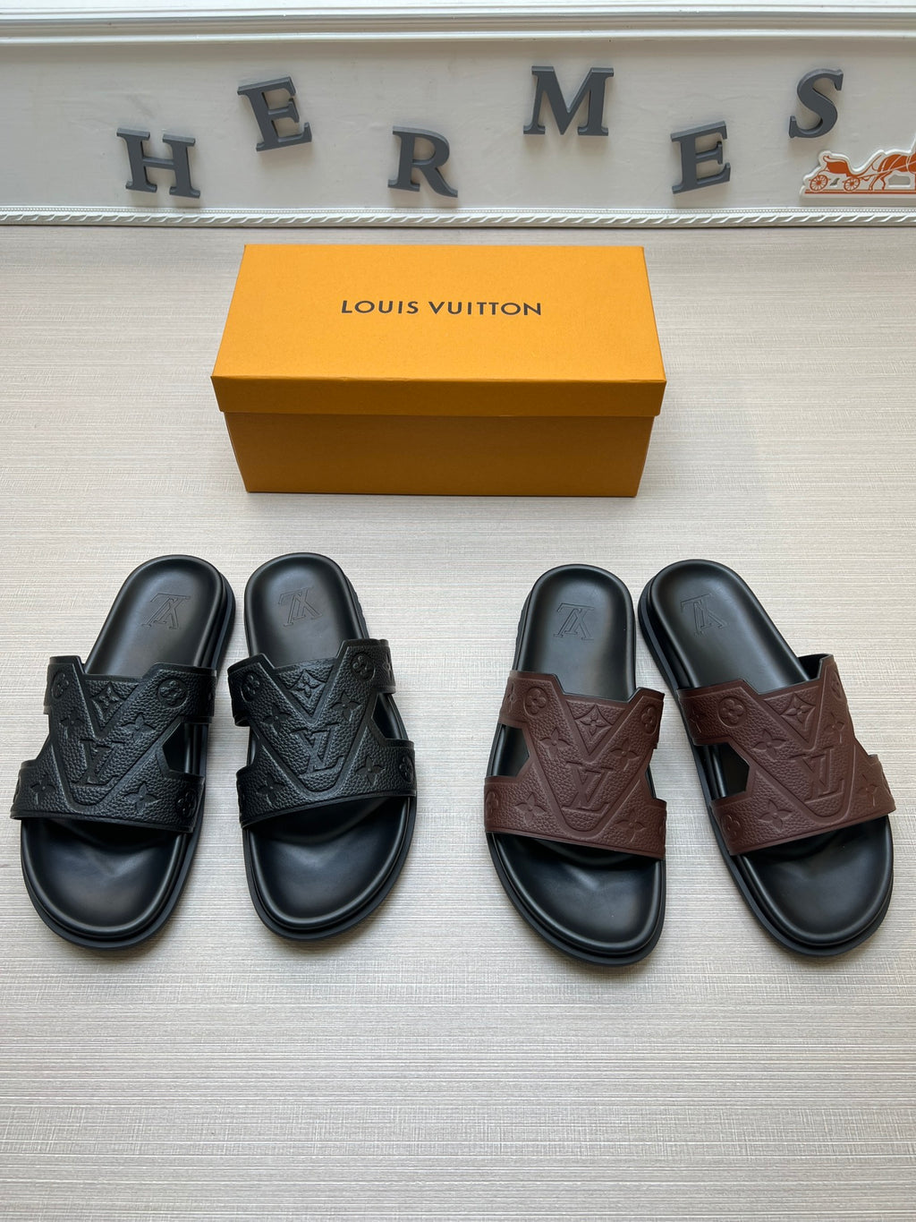 54E68Z Popular slippers