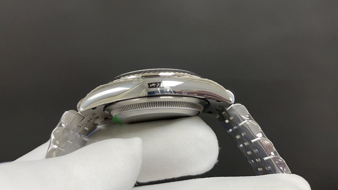 136RL1L Popular Watches