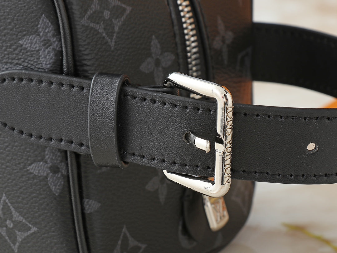 15RE69B  Popular   leather bag