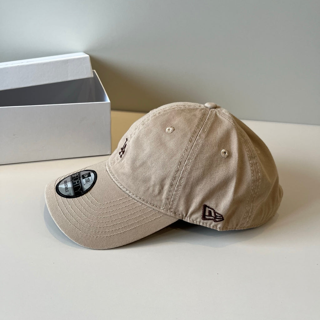 15QA78M Popular hats