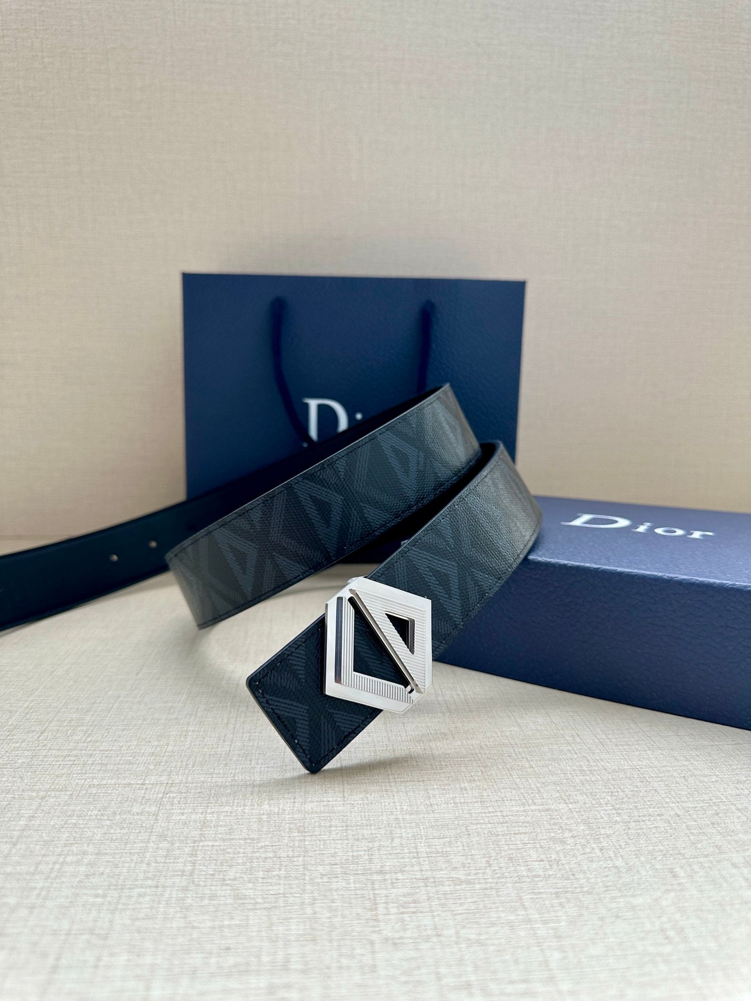 P1Q115D52 Popular High quality belt With full package