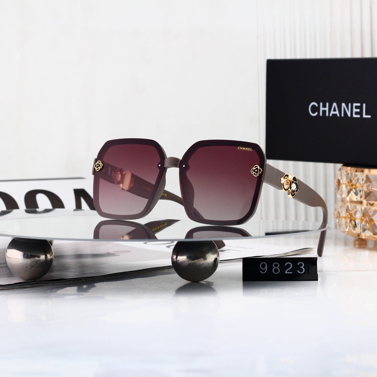 156PC43T Popular Sunglasses