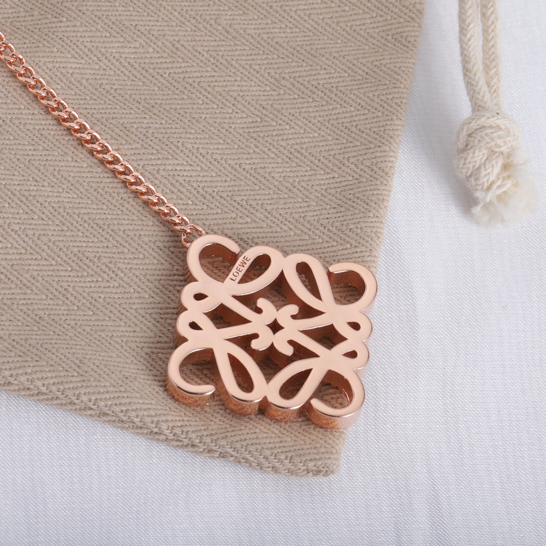 175RA37X Popular    Necklaces