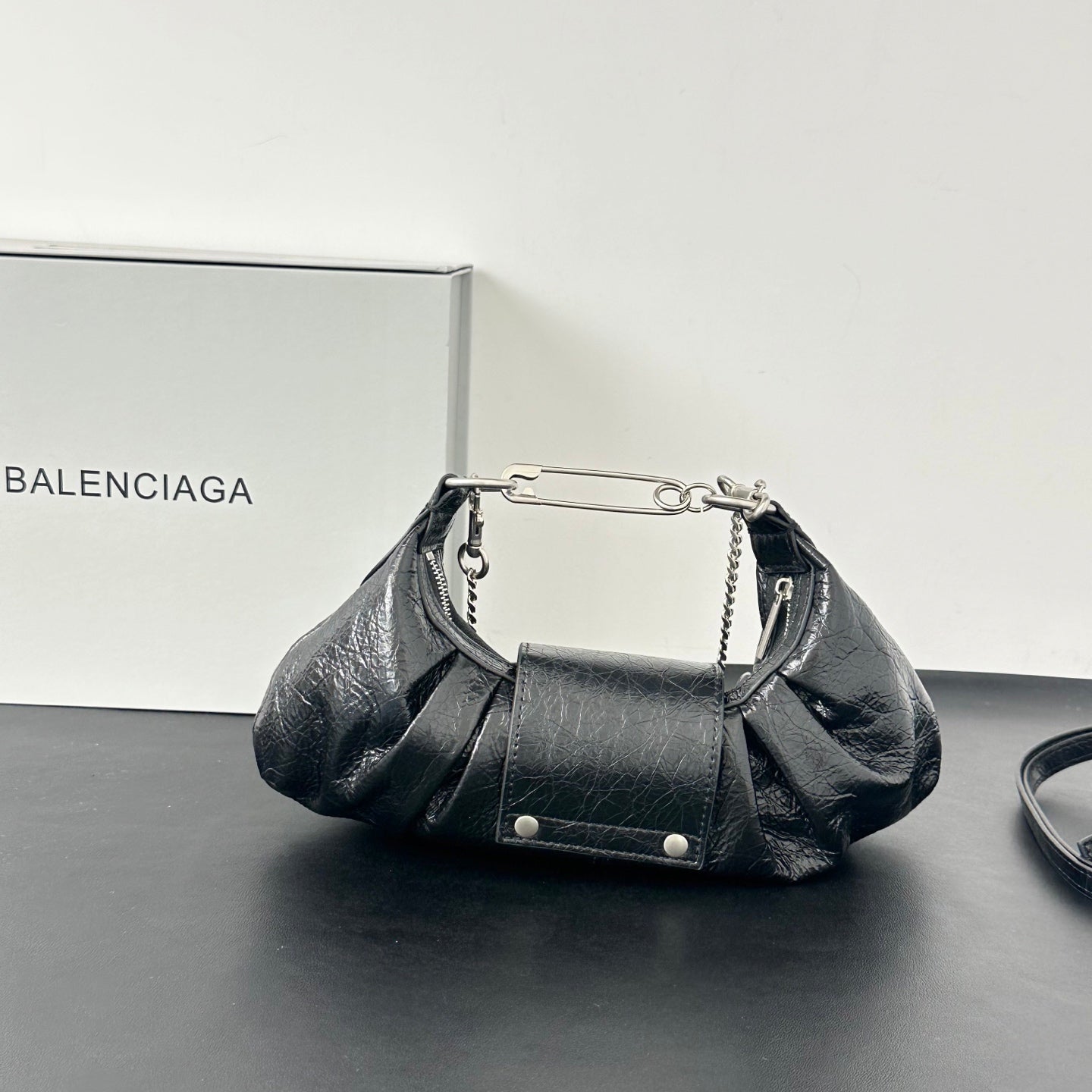 136PJ120B Popular leather bag