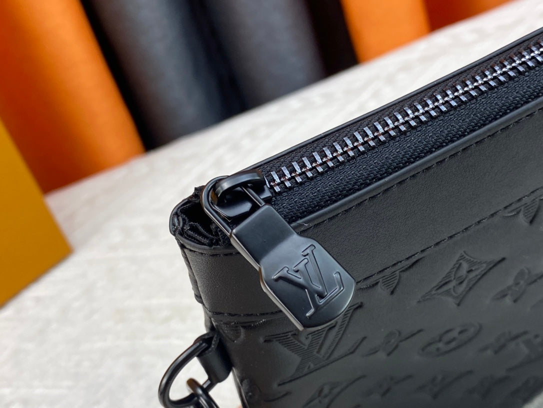 1XE401B Popular   leather bag