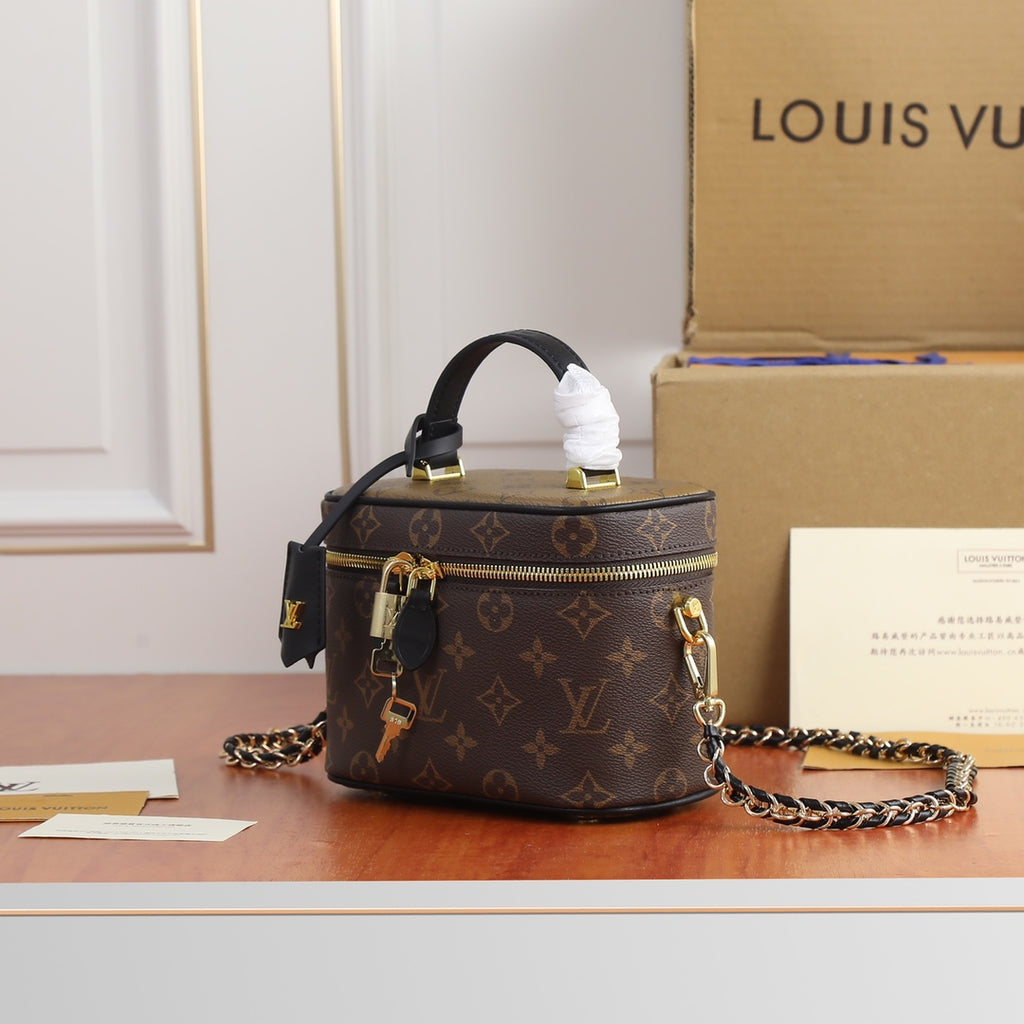 2XE121B Popular   leather bag 