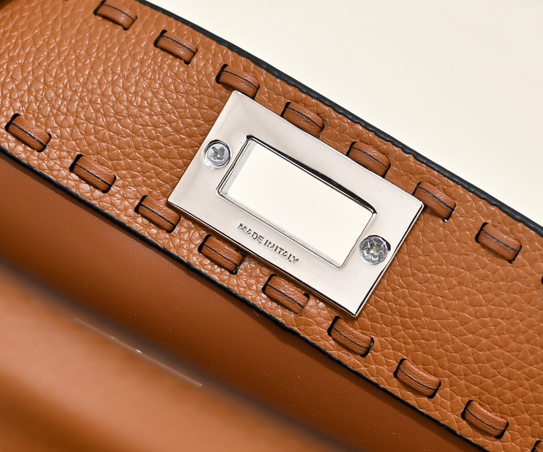 15RF136B Popular leather bag