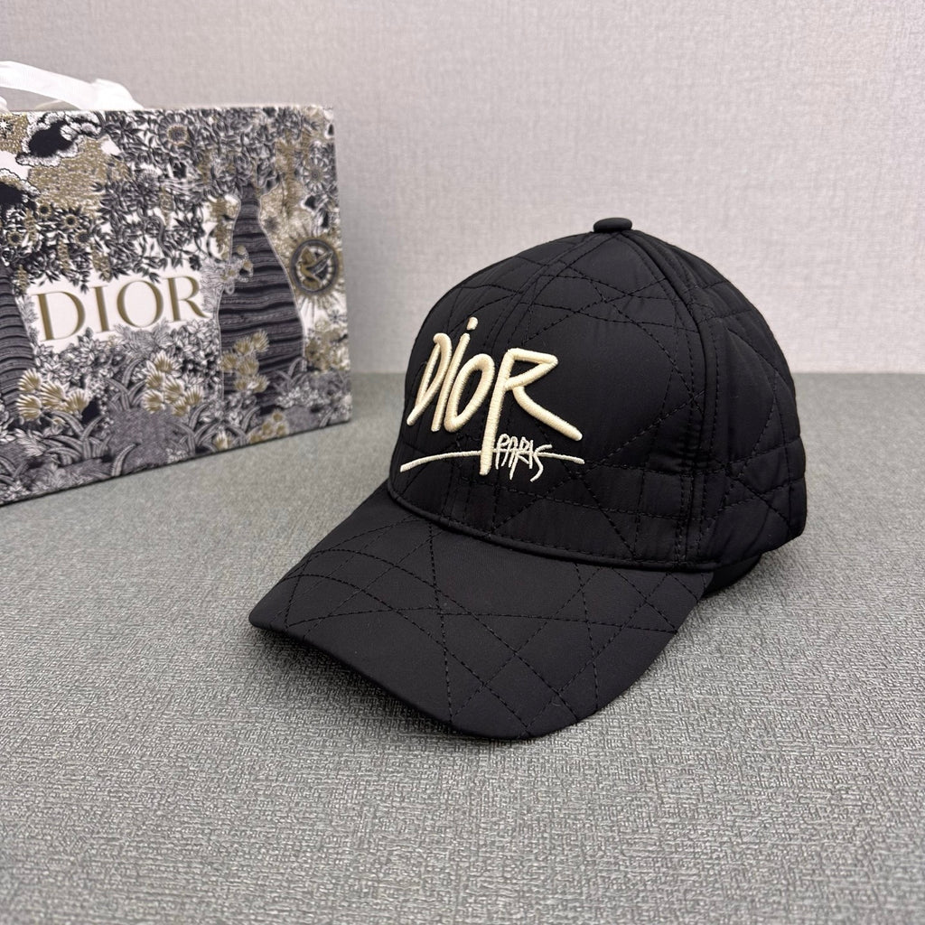 15QD109M Popular hats
