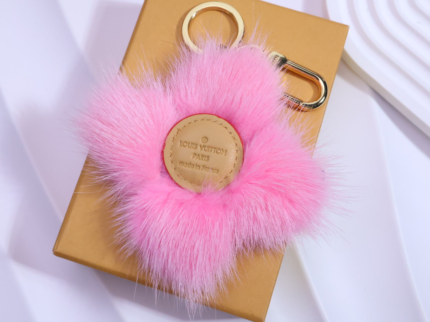 35QE26A Popular bag 's charms accessories