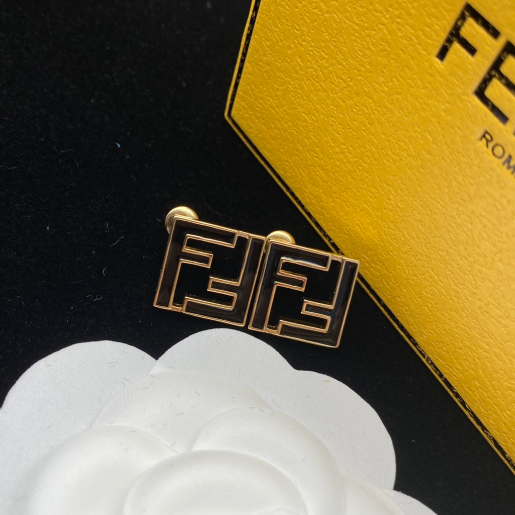 1NF193E Popular   Earrings
