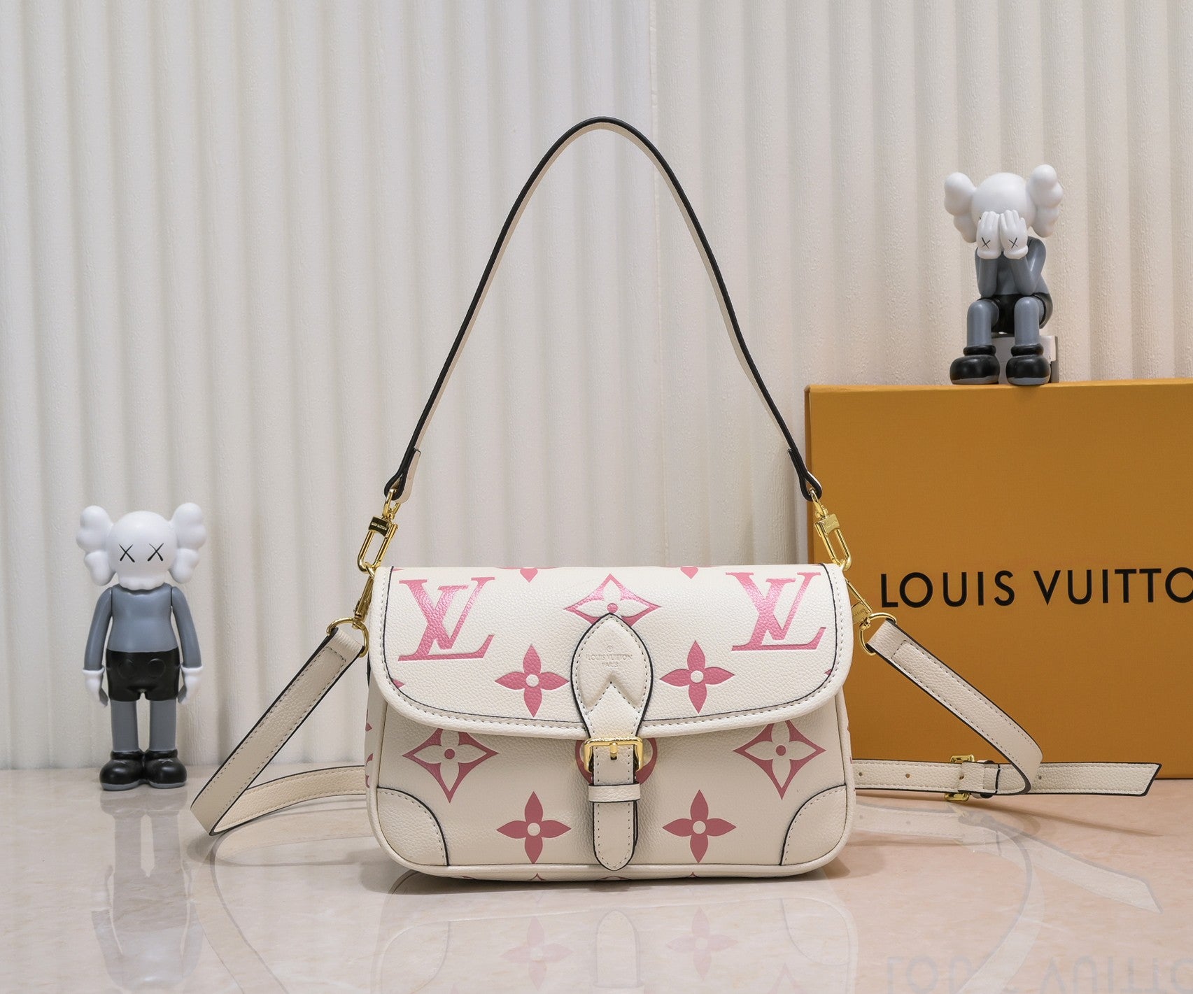 136PE40B Popular leather bag