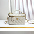 B1X66C19  Popular leather bag