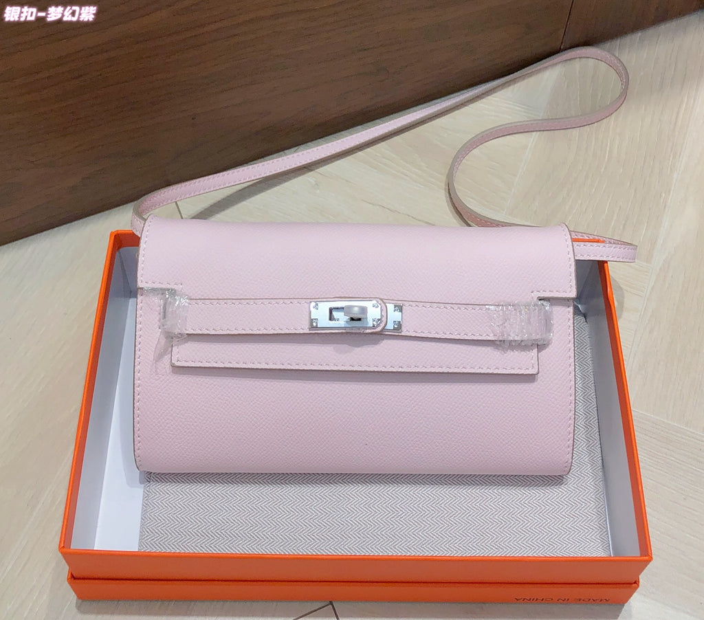 B1X66H10 Popular high-quality leather bag