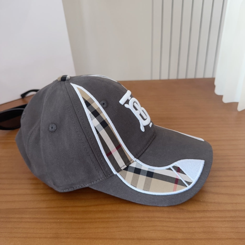 15QR99M Popular  hats